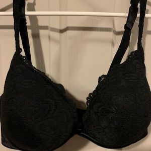 Cacique black bras 40 D